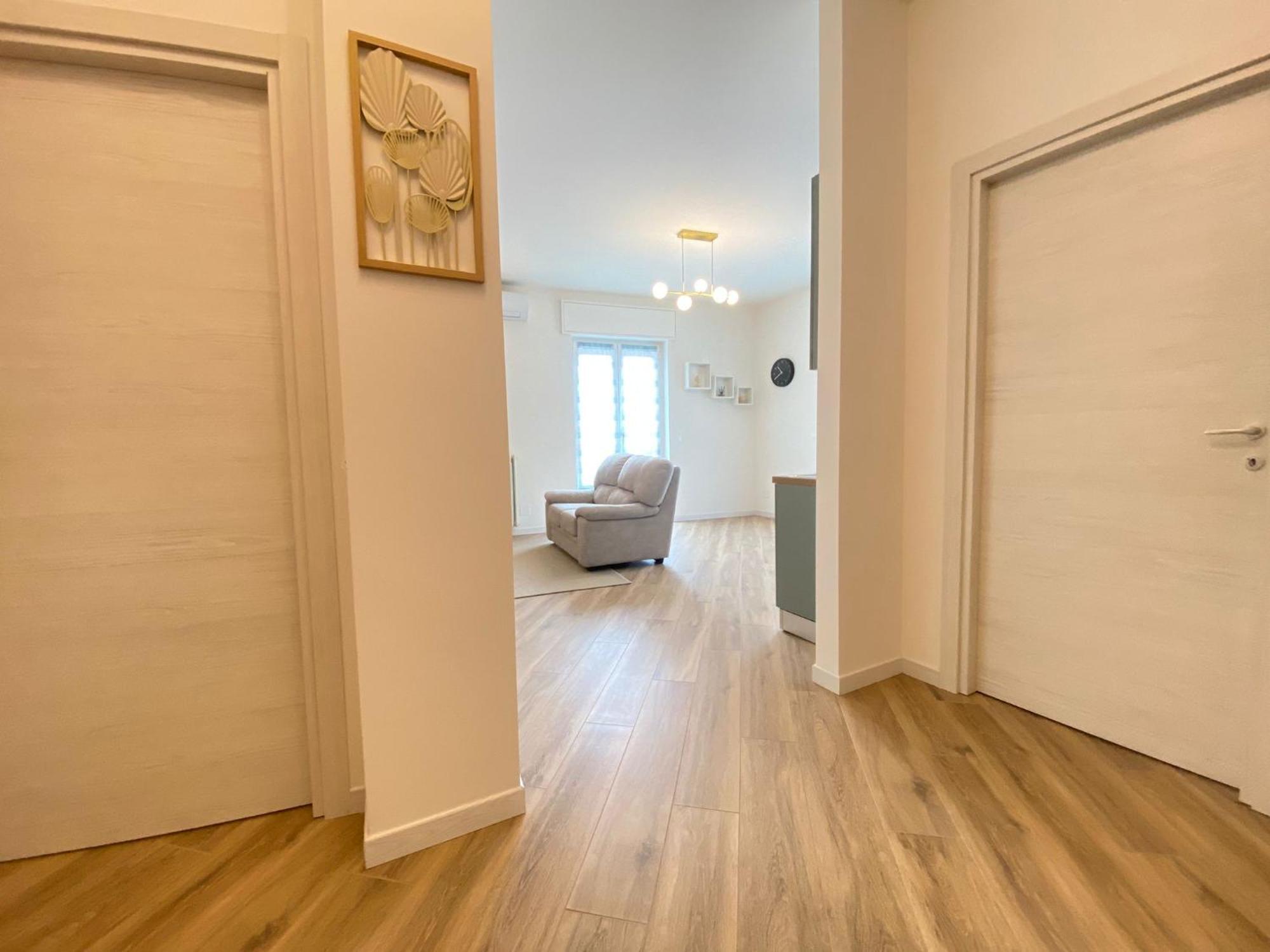 House By Naty Apartment เบรเชีย ภายนอก รูปภาพ
